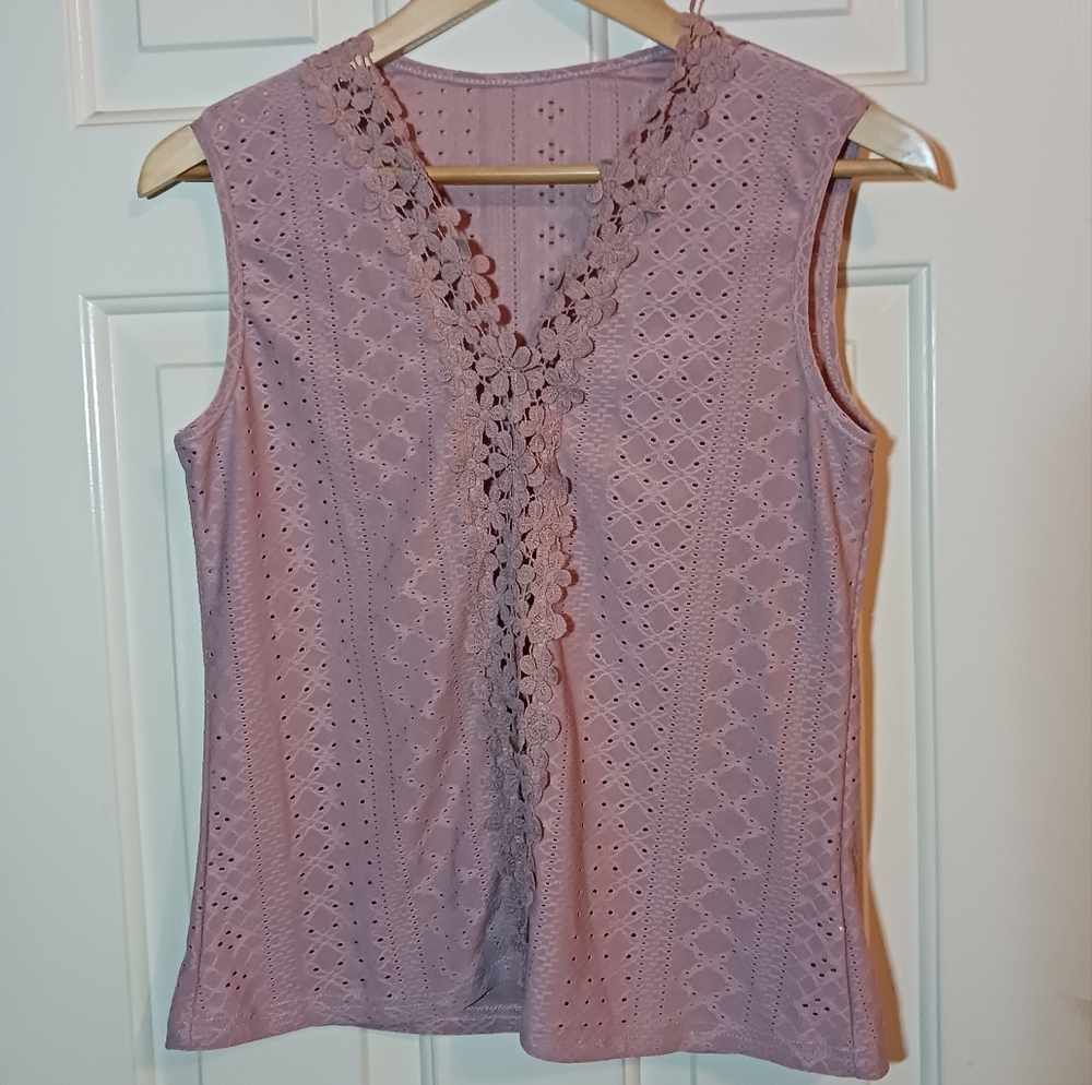 Multicolored Asymmetrical Sleeveless Tank Top